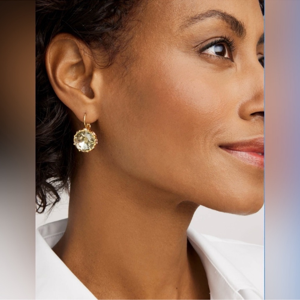 Talbots encrusted Bezel drop earring size 1.1/8” - Picture 3 of 10
